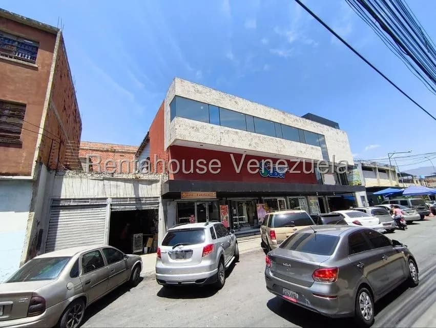 Comercial (Local Comercial) en Venta en Zona Centro, Aragua