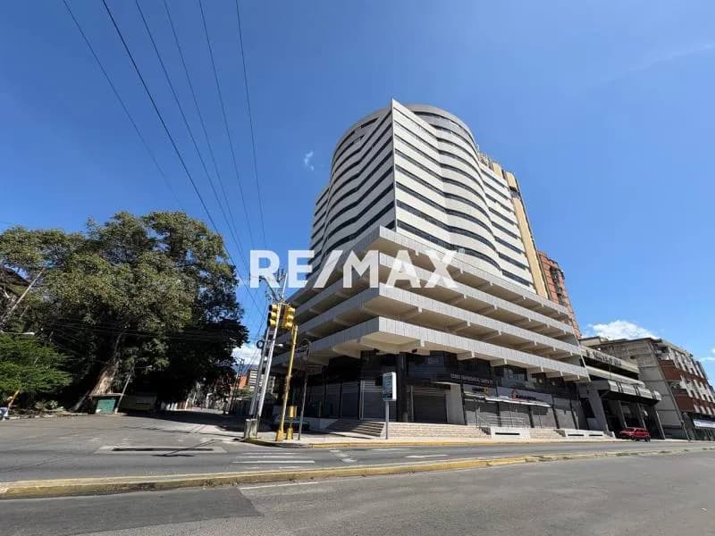 Oficina en Venta, Obra Blanca, Torre Santa Fé