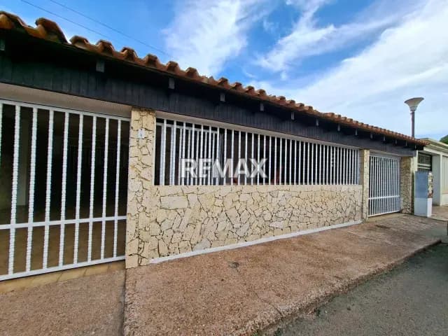 Casa urbanización Trinidad