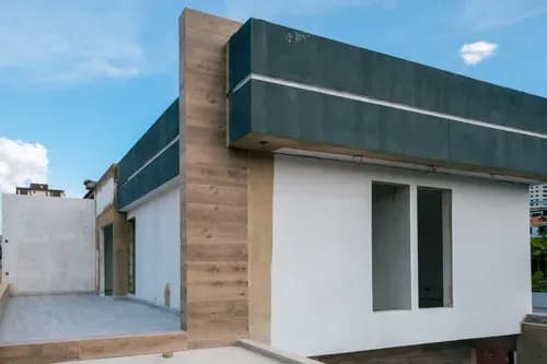 Mh Casa En Venta A Estrenar Calle Cerrada Con Vigilancia El Bosque 70% Terminada