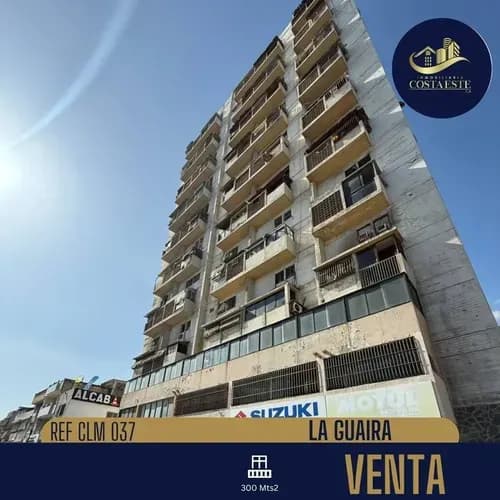 Local Comercial, Ubicado En La Guaira, Avenida Principal