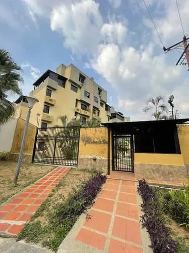Mml Apartamento En Venta En Campo Alegre Palma De Oro, Valencia, 65.000$ Clientes Directos !!!