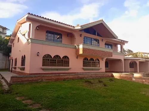 Best House Vende Increíble Casa En Colinas De Carrizal