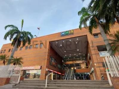 Local en Centro Comercial Regina de la Ciudad de Puerto la Cuz
