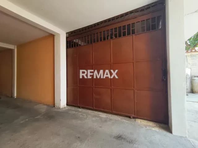LOCAL EN ALQUILER CALLE RIVAS