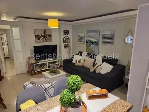 Apartamento En Venta En Los Ruices Espectacular Y Espacioso En Calle Tranquila 26-21101 Jc