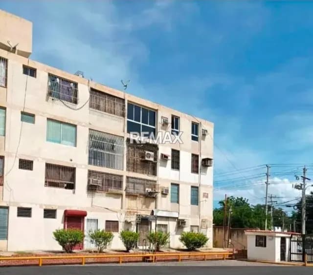 VENDO APARTAMENTO EN RESIDENCIAS EL PORTÓN