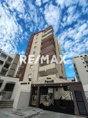 Apartamento en Venta en La Urb El Bosque