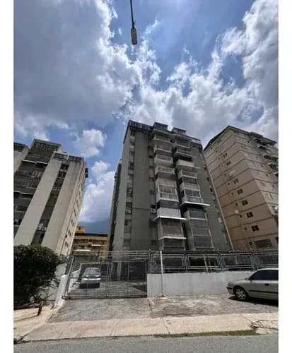 Vendo Apartamento 104m2 El Marqués 9674