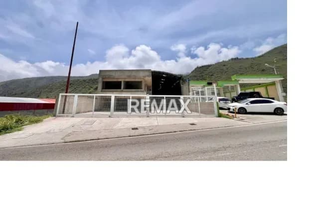 Galpón multipropósito a estrenar ubicado en la grita, sector llano del cura, municipio jáuregui