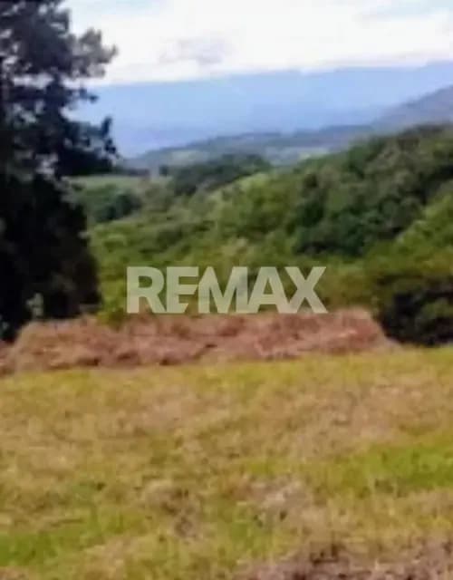 En venta terreno en la aldea potrero de las casas
