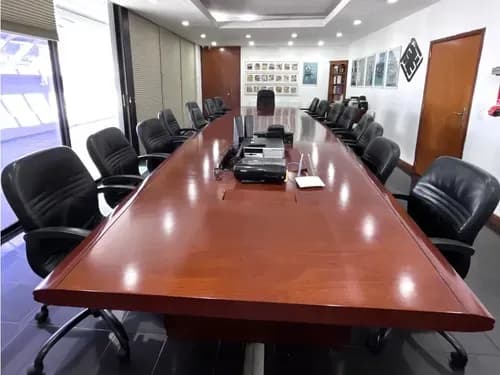 Oficinas En La Urbina Se Alquila Por Espacios De 20m2 (ig)
