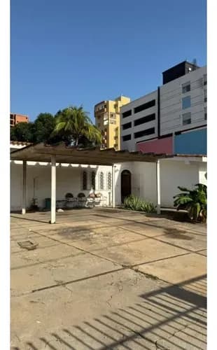 Casa En Av. Principal De Lecheria, Lecheria Ve49-063lc-drom