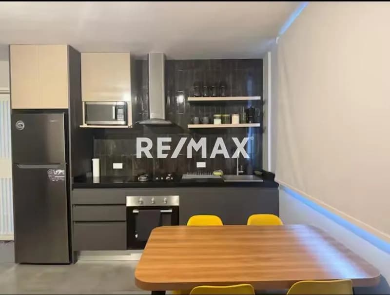 En Altamira Apartamento actualizado y amoblado 50mts2 1H1B1P