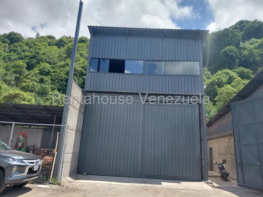 Comercial (Galpon - Deposito) en Alquiler en La Yaguara, Distrito Metropolitano