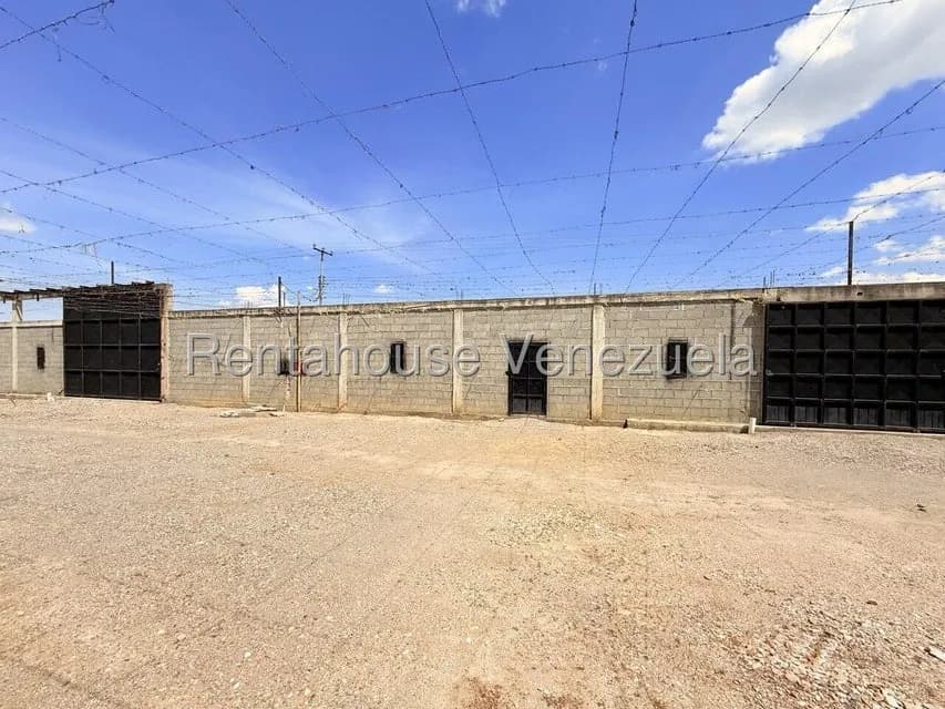 Comercial (Galpon - Deposito) en Venta en Municipio Jimenez, Lara