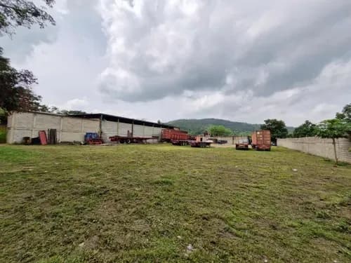 En Venta Terreno Y Galpón En San Diego (am)