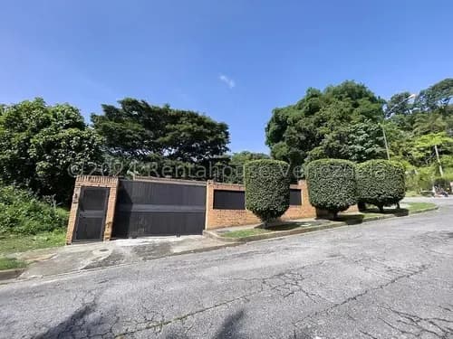 Aa Mls #25-4707 Casa En Venta Parque Oripoto Con Planta Electrica Y Pozo De Agua