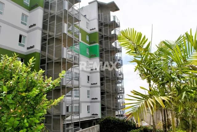 APARTAMENTO EN VENTA EN LOMA LINDA 142