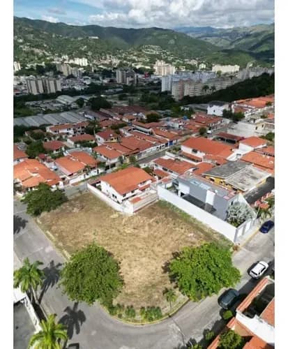 Terreno En Venta En Charallave, Estado Miranda De Oportunidad