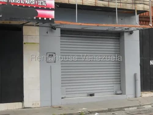 Héctor Malavé Ofrece En Alquiler Amplio Local Comercial En Centro De Barquisimeto, A Pi De Calle, Ideal Para Cualquier Tipo De Negocio.