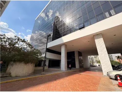 Se Alquila Oficina 313m2 3b/2p Chuao