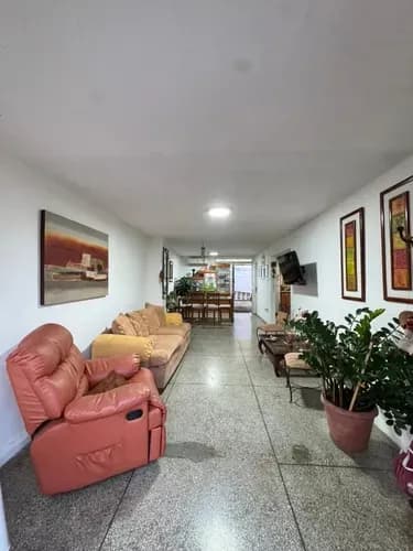 Casa En Venta En San Diego Urb La Esmeralda Ls