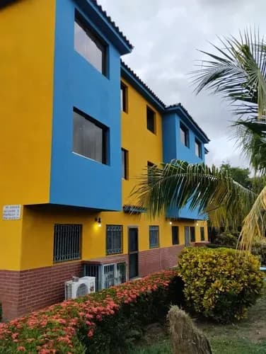Venta Apartamento Urb Paraiso Via Dos Caminos Entrando Higuerote
