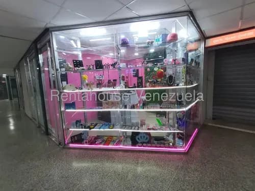Local En Alquiler En El Cc Las Américas Aragua 26-3790 Irrr