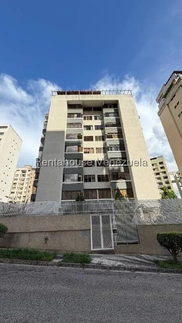 Apartamento (1 Nivel) en Alquiler en Terrazas del Avila, Distrito Metropolitano