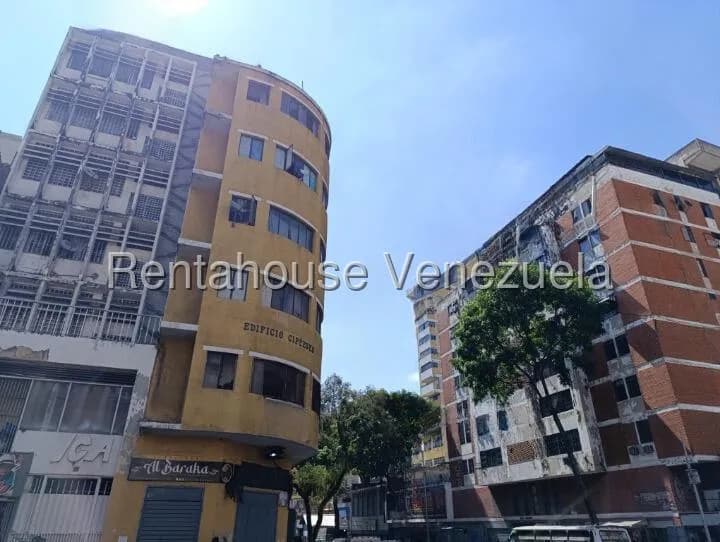 Comercial (Local Comercial) en Venta en Parroquia Santa Teresa, Distrito Metropolitano