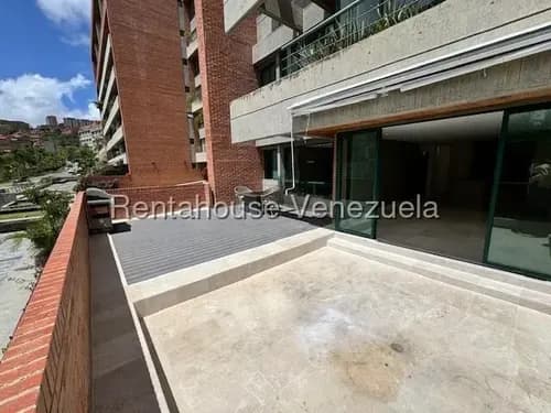 Hermoso Apartamento En Venta Remodelado Con Terraza En Escampadero. Ys12620943