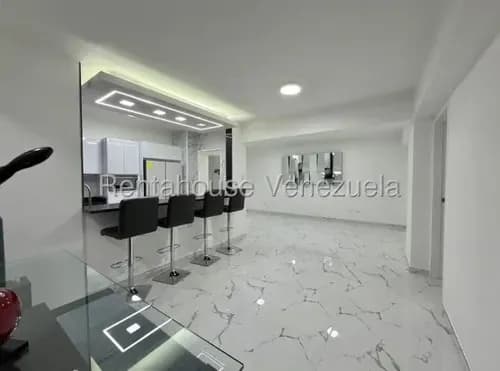 Terrazas Del Club Hipico Apartamento Venta 26-21508 Sr