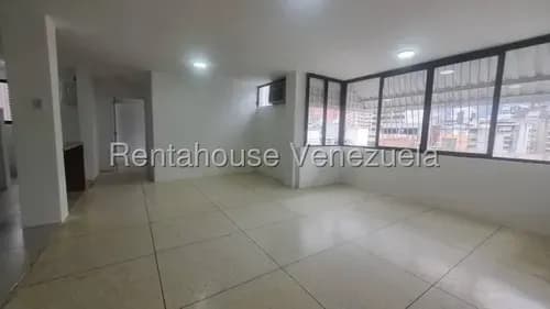 Apartamento En Alquiler El Recreo 26-18251