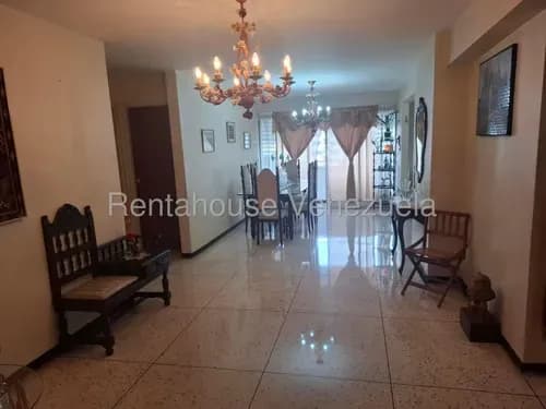 Apartamento En Venta En Bello Campo Para Remodelar Oportunidad De Inversion / Rf