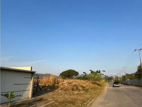 Terreno En Venta San Diego Ideal Para Uso Residencial