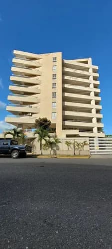 Apto En Urb. Puerto Encantdo Higuerote Miranda- Precio 50.000