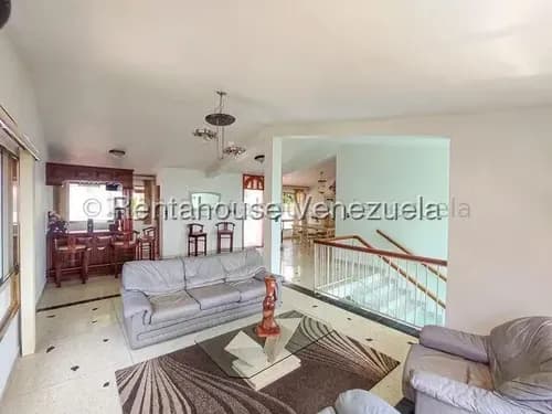 Kc.gm26-2855 Hermosa Casa En Venta Con Múltiples Niveles, San Antonio De Los Altos Los Castores