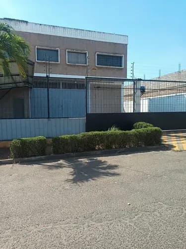 Atlantis Brsca Ofrece En Venta Galpon En La 321