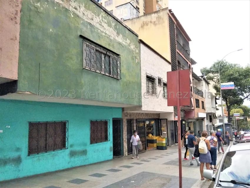 Casa (Multipes Niveles) en Venta en Parroquia Catedral, Distrito Metropolitano