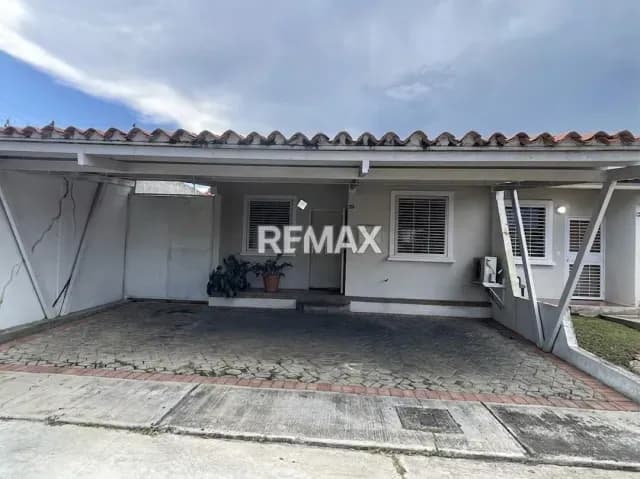 VENDO CASA EN CABUDARE