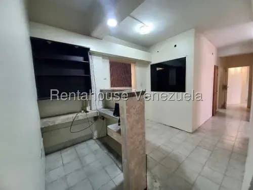Milagros Inmuebles Local Alquiler Barquisimeto Lara Zona Centro Economica Comercial Economico Código Inmobiliaria Rent-a-house 26-9617