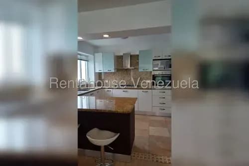 Apartamento En Alquiler Las Mercedes Mls# 26-17334 Christian Szotyori