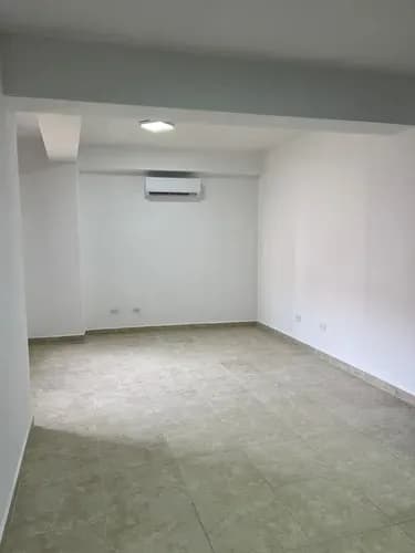 Confortable Apartamento De 81 M2 En Piso 4 Con Acabados Modernos Y Un Puesto Techado Residencias Bahía Platinum, Urbanización La Trigaleña