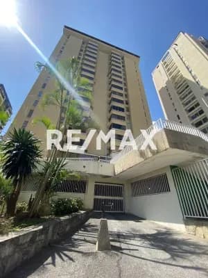 Apartamento 120m2 4H 3B 2P Lomas de Alto Prado