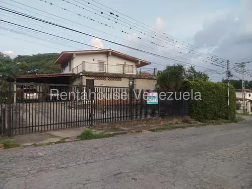 Casa En Venta En El Limón Maracay 25-22789 Irrr