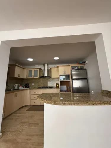Townhouse En Venta Urb Valles De Camoruco Jc-lp