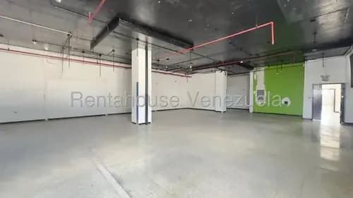 Alquiler De Amplio Galpón Idustrial En Boleita Norte / Gc