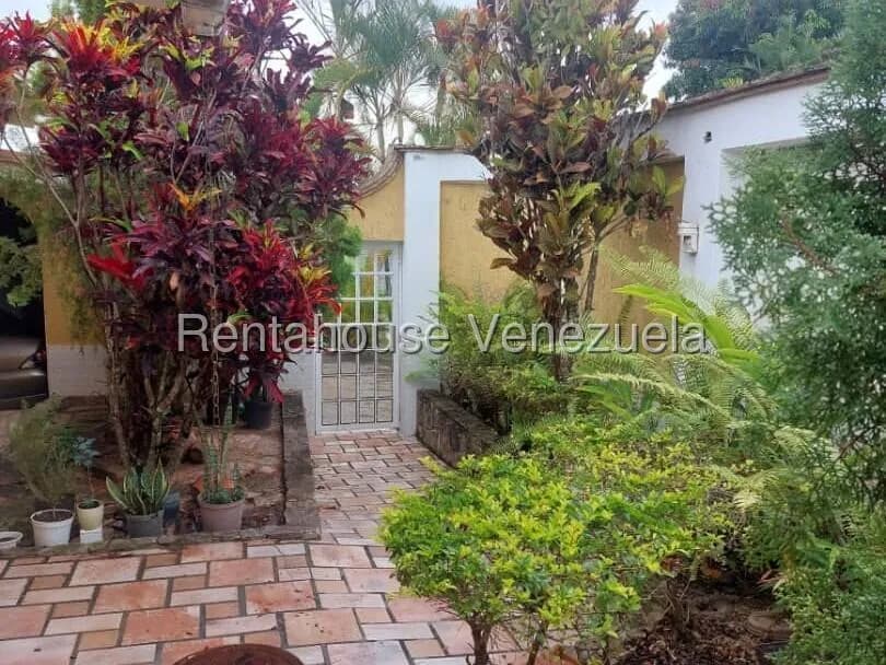 Casa (1 Nivel) en Venta en Parque Caiza, Distrito Metropolitano