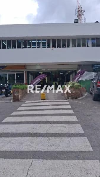 ALQUILER LOCAL COMERCIAL CC CAURIMARE